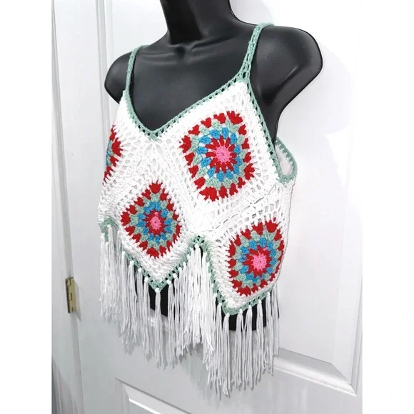 Pink Lily IVORY & MULTI FRINGE HEM CROCHET TANK - Picture 4 of 6